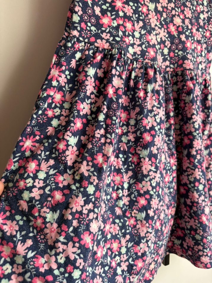 Kolsuz Çiçek Desenli Kız Elbisesi - Görsel 2