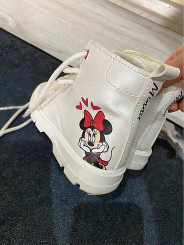 24 Beden çeşitli Renk disney bot