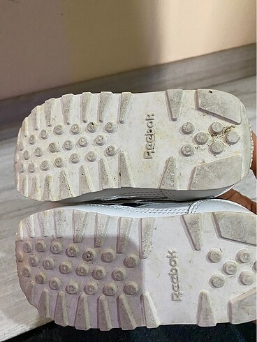 24 Beden beyaz Renk reebok