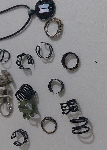 Gri Zincir Detaylı Midi Kadın Küpeler - Görsel 2