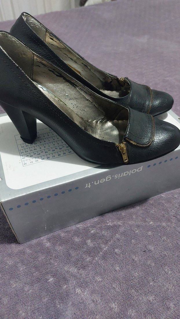 Siyah Deri Tokalı Yüksek Topuklu Stiletto - Görsel 2