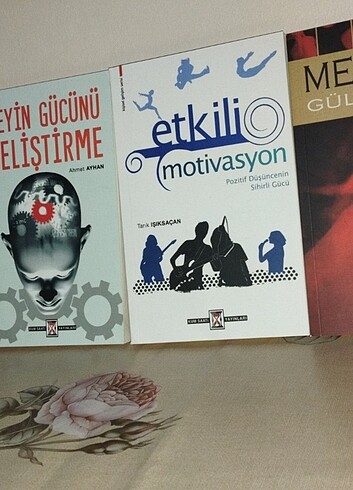 Farklı farklı kişisel gelişim kitapları 