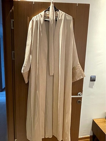 Pudra rengi Abaya