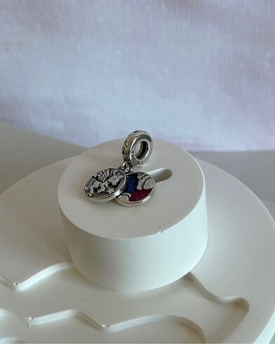 Pandora Pandora Unicorn Sallantılı Charm