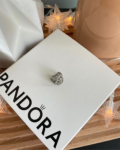 Beden Pandora Aile Charm