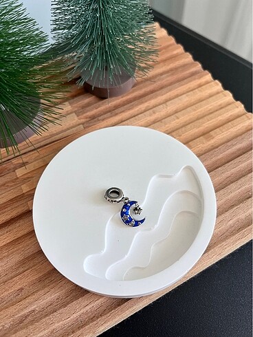 Beden mavi Renk Mavi Ay ve Sallantılı Yıldız Charm