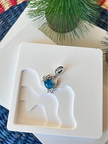Pandora Pandora Mavi Yengeç Murano Sallantılı Charm