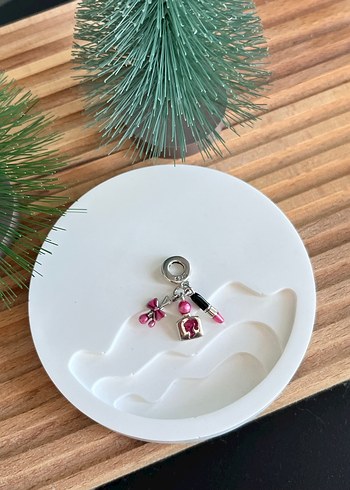 Pandora Barbie Üçlü Sallantılı Charm - Görsel 8