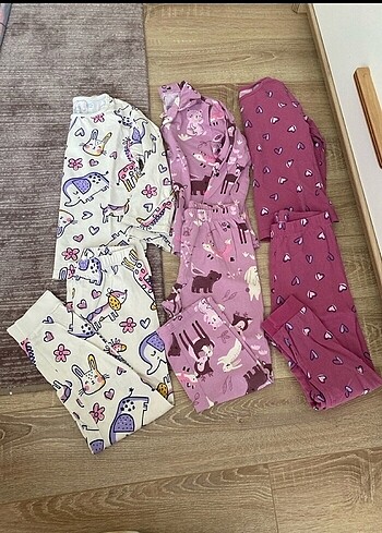5 Yaş Beden çeşitli Renk Pijama takım