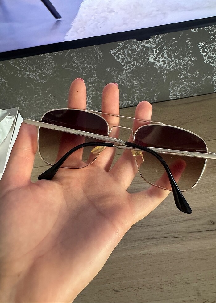 Güneş gözlüğü ????? - Görsel 4