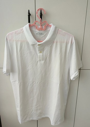 Altınyıldız yakalı beyaz tişört - Görsel 2