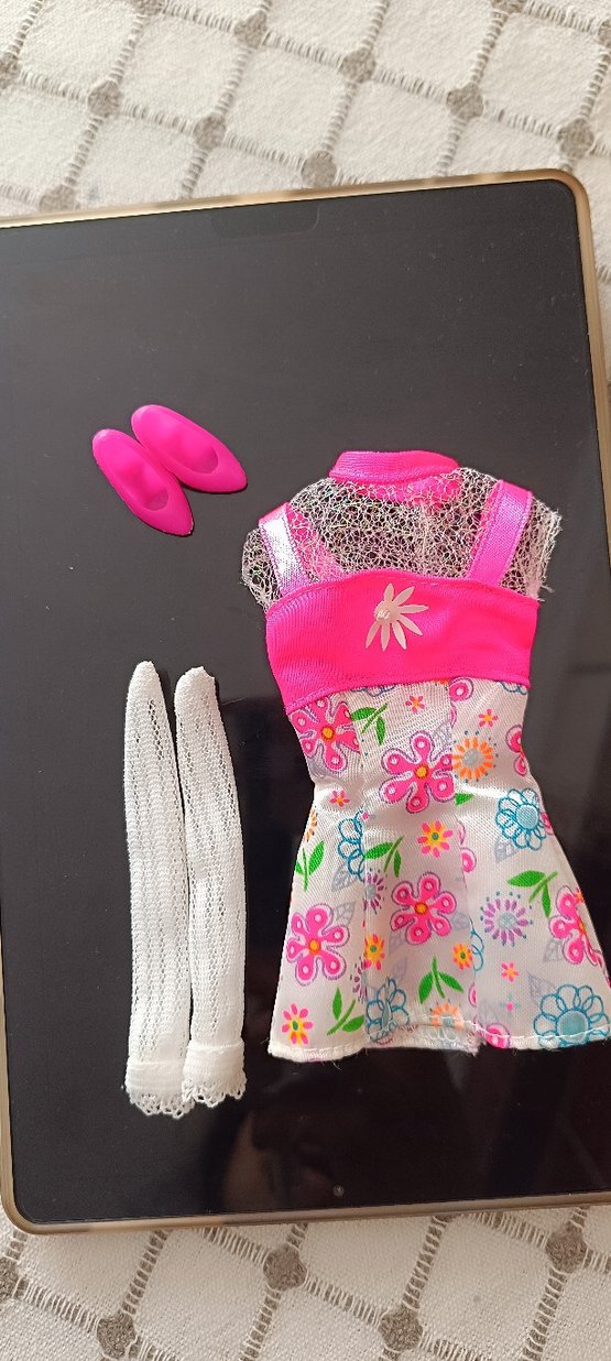 1966 Yılı Barbie Bebek Kafası ve Kıyafetleri - Görsel 5