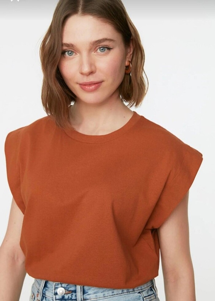 Vatkalı T-shirt  - Görsel 5