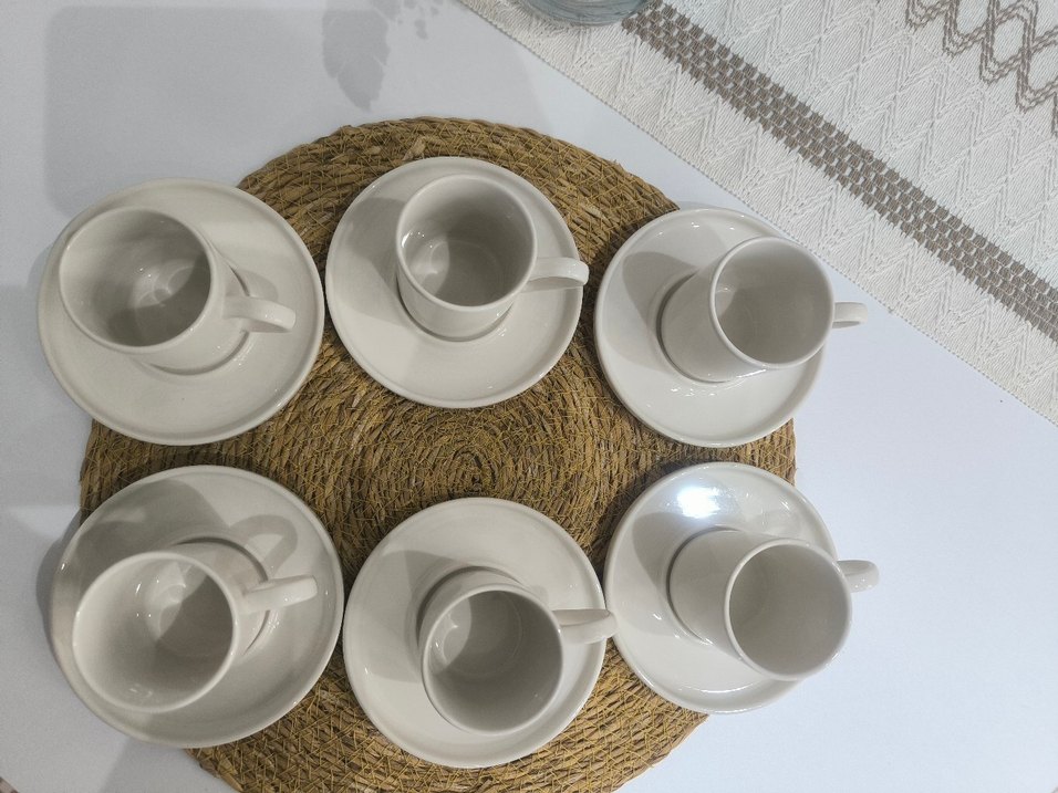 Beyaz Seramik 6'lı Fincan ve Tabak Seti - Görsel 4