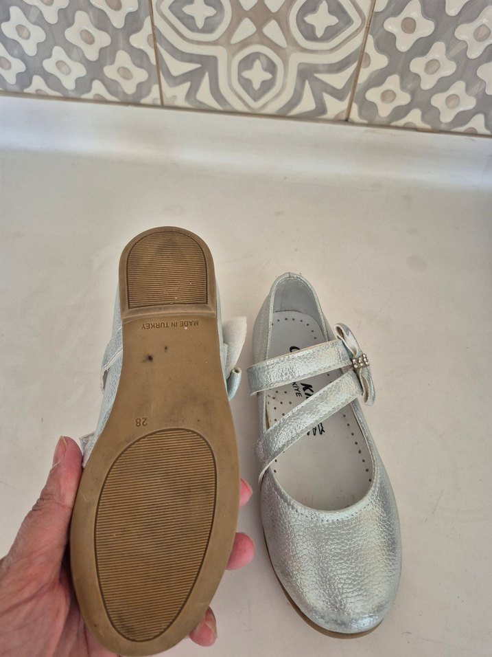 Kemerli Kız Çocuk Babet Ayakkabı - Görsel 4