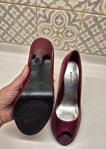 Bordo Yılan Desenli Topuklu Kadın Stiletto - Görsel 3