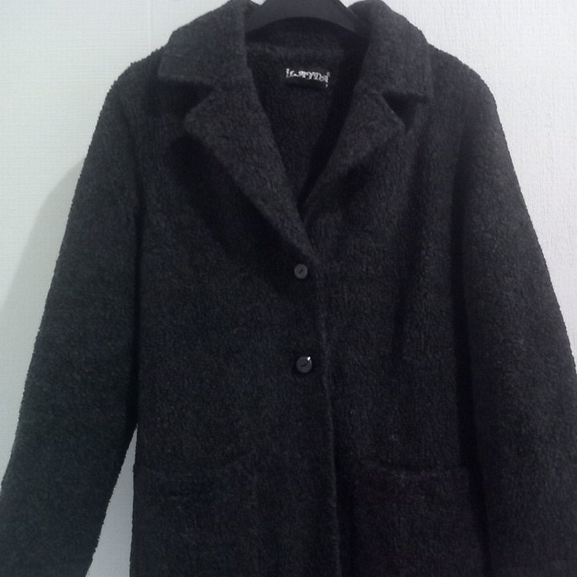 Siyah Uzun Kabarık Kaban - Görsel 2