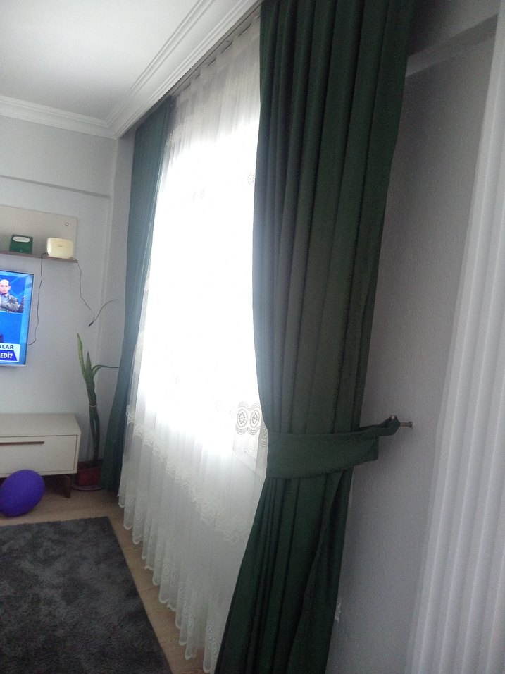 Klasik Yeşil Düz Fon Perde - Görsel 3