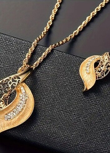 Diğer Takı Seti. Yeni.