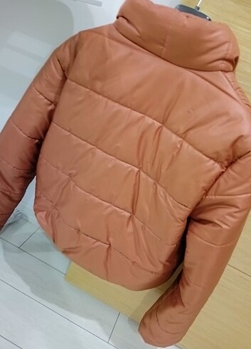 Diğer Şişme Crop Mont