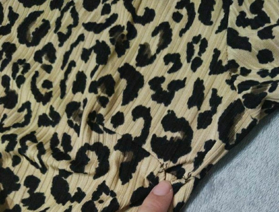 Leopar Desenli Yarım Kollu Midi Elbise - Görsel 3