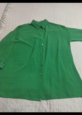 Düğmeli Uzun Kollu Yeşil Salaş Kadın Gömlek - Görsel 3