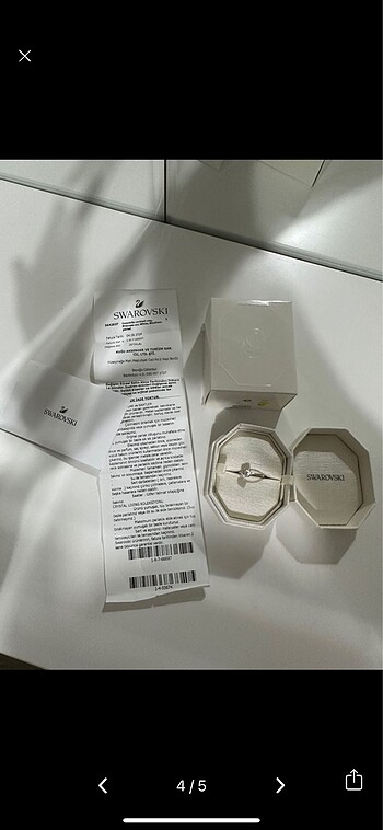 Beden beyaz Renk Swarovski yuvarlak kesim rodyum kaplama