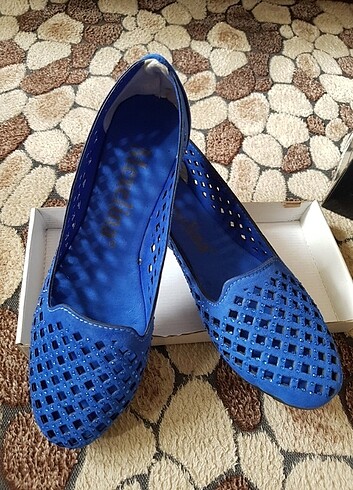 Zara Saks babet