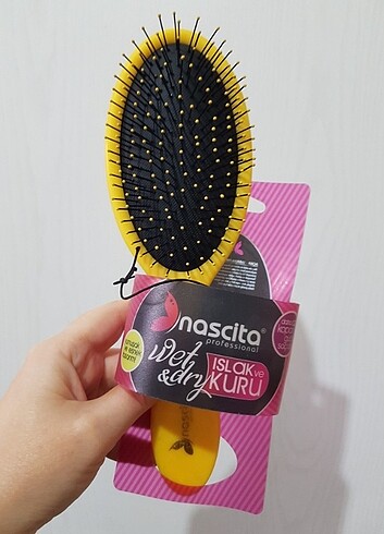 Zara Nascita pro saç fırçası 