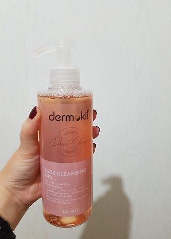 Nivea Dermokil pure yüz temizleme jeli