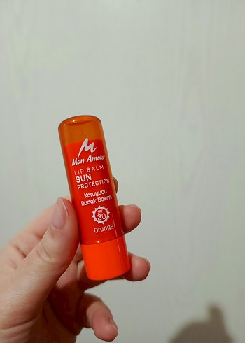 Mon Amour SPF 30 Turuncu Dudak Balmı - Görsel 6