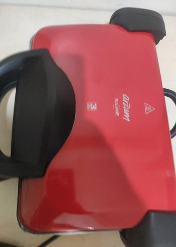 Kırmızı Elektrikli Tost Makinesi Arzum