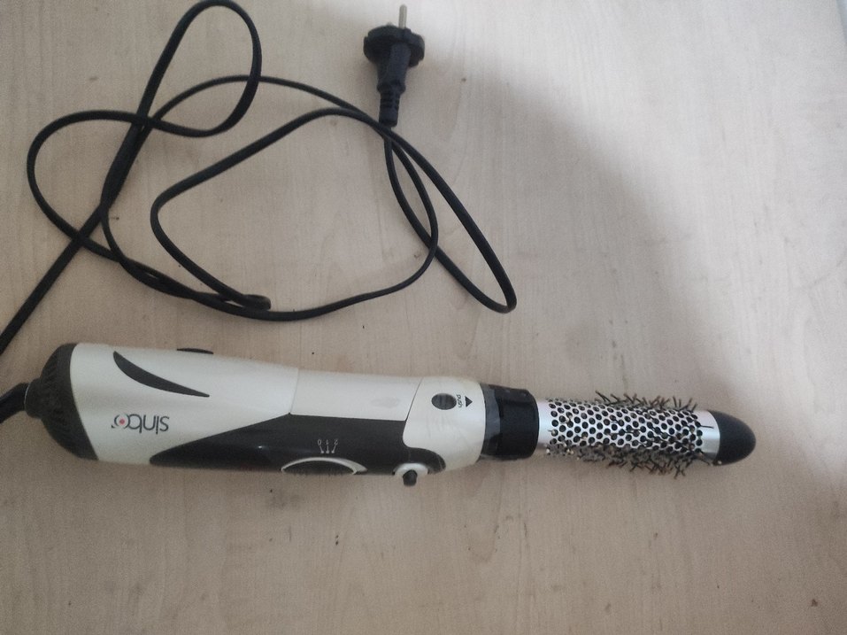 Gri-Beyaz Saç Şekillendirici - Görsel 2