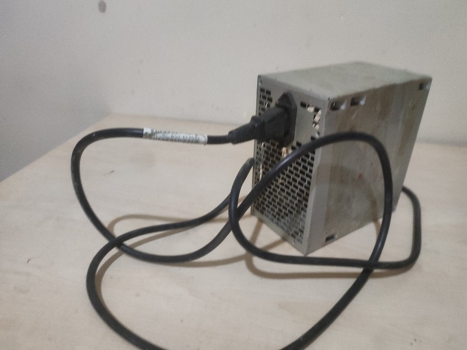 Gri Bilgisayar Güç Kaynağı Ünitesi - Görsel 3