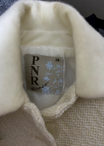 Düğmeli Beyaz  Bolero - Görsel 4