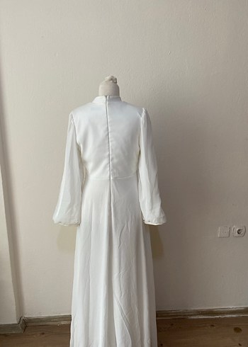 Uzun Kollu Beyaz Modern Klasik Gelinlik - Görsel 3