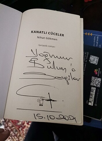İmzalı kanatlı cüceler