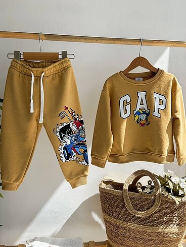 Gap Erkek takım