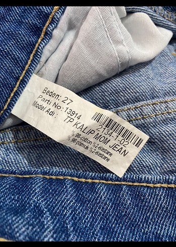 27 Beden Düğmeli Mavi Kadın Denim Pantolon