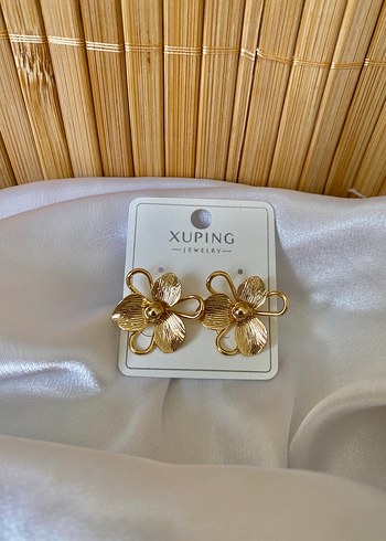 Xuping Altın Renk Mini Çiçek Küpe