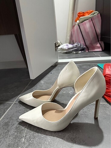 Zara Mango stiletto