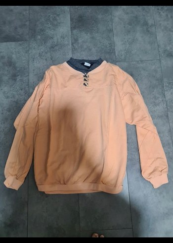 Bej Sweatshirt