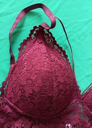 l Beden Bordo bralet