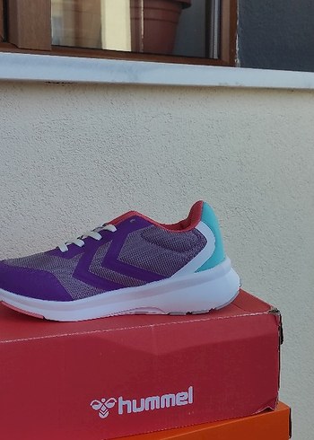 Hummel Hummel Renkli Bağcıklı Kadın Spor Ayakkabı