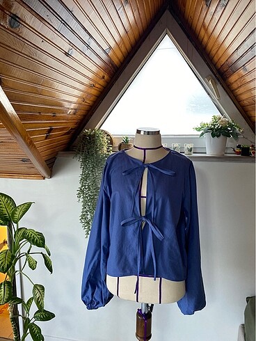 Önü Bağcıklı Kimono