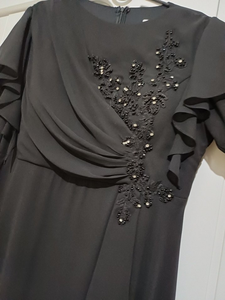 Siyah Nakışlı Uzun Kollu Kadın Abiye Elbise - Görsel 3