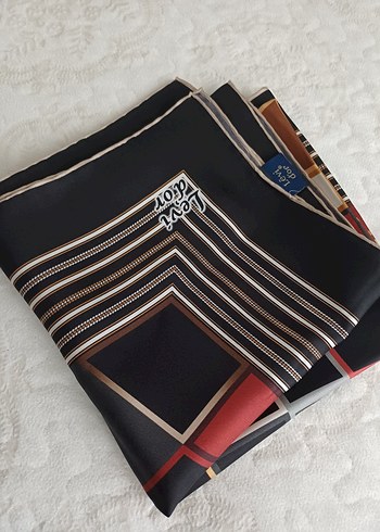 Kadın Çok Renkli İpek Eşarp - Görsel 3