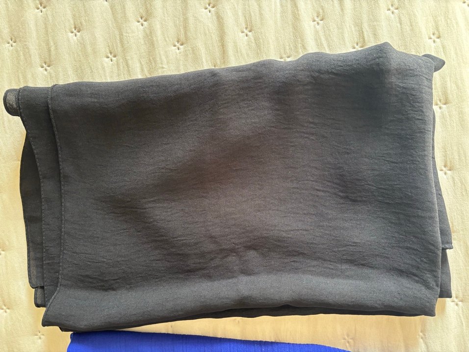 Kadın Mavi Saten  dıyeri sıyah Drapeli Şal - Görsel 4