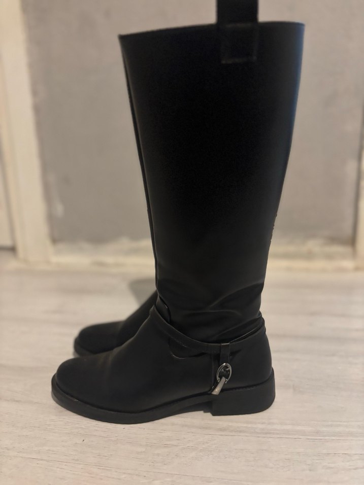 Siyah Topuklu Diz Boyu Kadın Çizme - Görsel 2