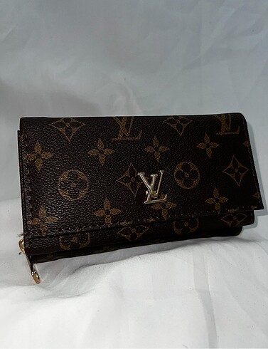 Louis Vuitton Büyük Boy Cüzdan